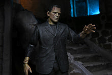 Universal Monsters - 7" Scale Action Figure - Ultimate Frankenstein's Monster (Color) IN-STOCK